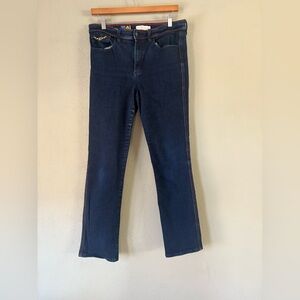Tory Burch Jeans Dark Wash, Skinny, Red Stitching Size 30. Waist: 31 Inseam: 28
